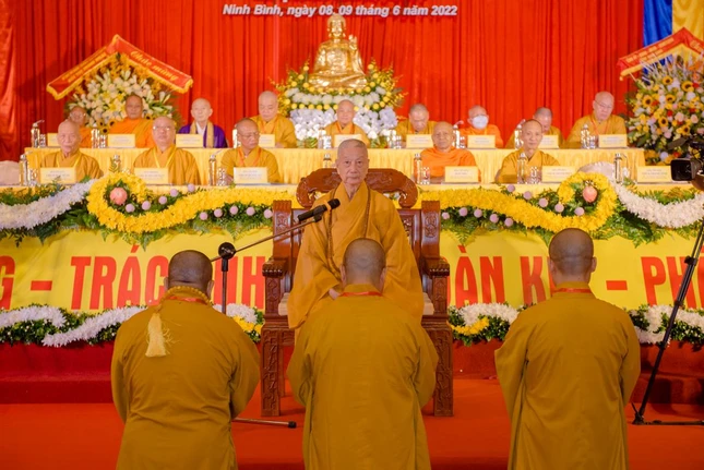 Trưởng lão Hòa thượng tin tưởng Phật giáo Ninh Bình ngày càng trở nên giàu đẹp