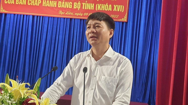 Ông Nguyễn Bình Tân đã triển khai nghị quyết về phát triển kết cấu hạ tầng trên địa bàn tỉnh Ông Nguyễn Bình Tân đã triển khai nghị quyết về phát triển kết cấu hạ tầng trên địa bàn tỉnh