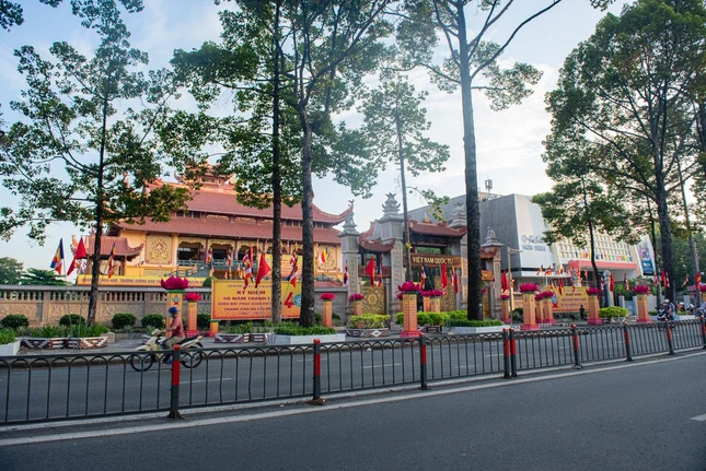 Việt Nam Quốc Tự, nơi diễn ra đại hội Phật giáo TP.HCM lần thứ X - Ảnh: Đăng Huy