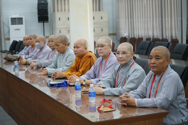 Chư Ni trong Ban Quản giới tử