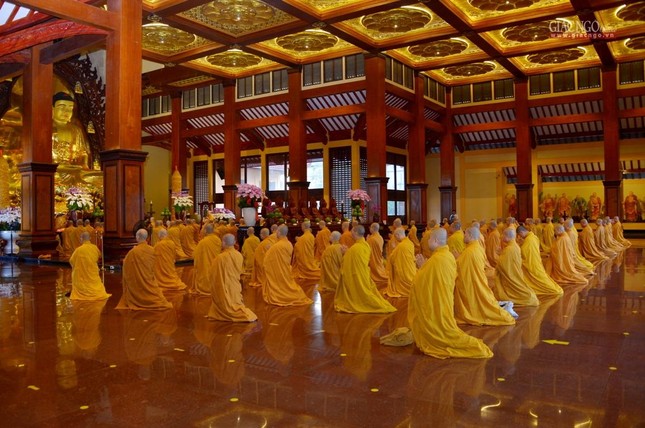 Giới luật là mạng mạch của Tăng-già