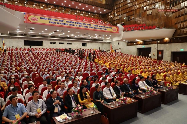 Đại hội đại biểu Phật giáo TP.Hà Nội lần thứ IX, nhiệm kỳ 2022-2027 thông qua Nghị quyết đại hội gồm 9 điểm