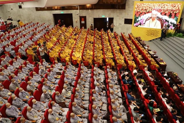 800 đại biểu tham dự đại hội