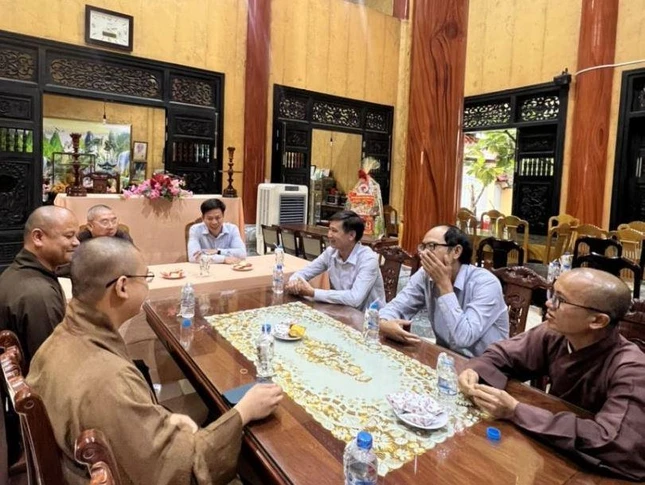 Đoàn Ban Tôn giáo tỉnh Đồng Nai thăm trường hạ Ban Trị sự huyện Vĩnh Cửu