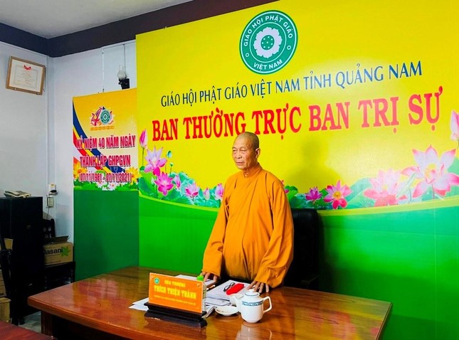 Hòa thượng Thích Thiện Thành phát biểu tại buổi họp Hòa thượng Thích Thiện Thành phát biểu tại buổi họp