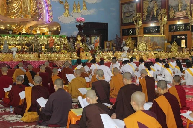 Pháp hội trùng tụng tam tạng Pali – Việt kéo dài 15 ngày, từ ngày 29-7 – 13-8-2022