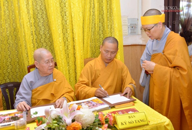 Thượng tọa Thích Minh Quang, Trưởng ban Trị sự quận 1