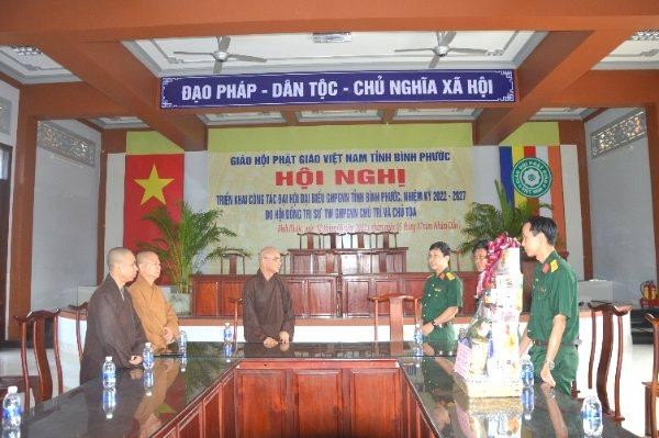 Thượng tá Đỗ Tiến Quyết chúc mừng chư tôn đức Ban Trị sự Phật giáo tỉnh Bình Phước nhân mùa Vu lan - Báo hiếu Thượng tá Đỗ Tiến Quyết chúc mừng chư tôn đức Ban Trị sự Phật giáo tỉnh Bình Phước nhân mùa Vu lan - Báo hiếu