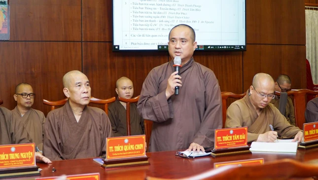 Thượng tọa Thích Tâm Hải nêu các phương án về truyền hình trực tiếp cho đại lễ