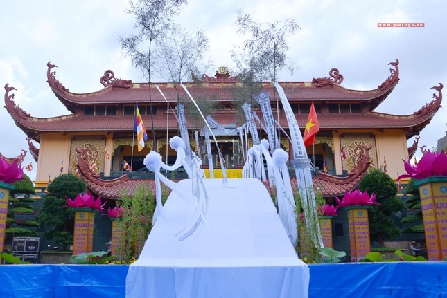 Không gian tại Việt Nam Quốc Tự