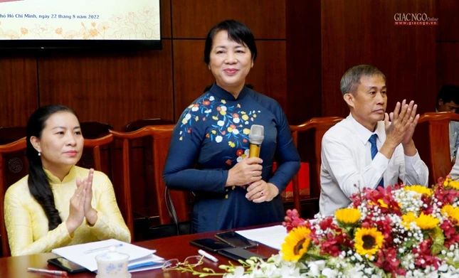 Bà Trần Kim Yến lần đầu ra mắt tại Ban Trị sự GHPGVN TP.HCM sau khi đảm nhiệm Chủ tịch Ủy ban MTTQVN TP.HCM