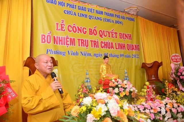 Hòa thượng Thích Gia Quang đạo từ