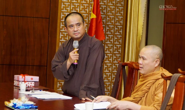 Thượng tọa Thích Tâm Hải chủ trì buổi họp thành viên Thường trực Thượng tọa Thích Tâm Hải chủ trì buổi họp thành viên Thường trực