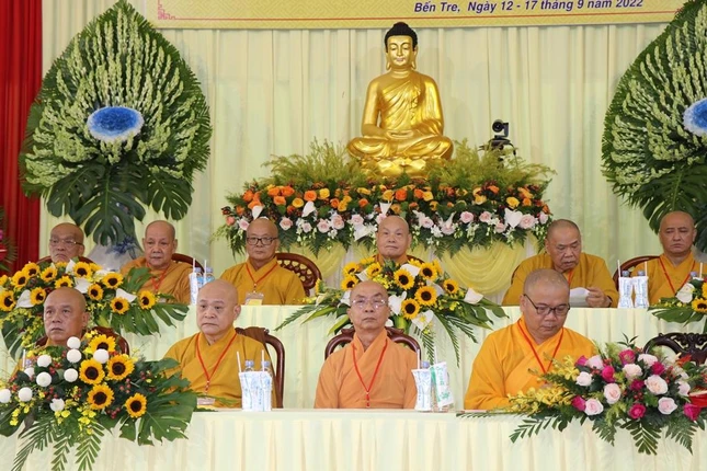 Chư tôn đức chứng minh, tham dự Chư tôn đức chứng minh, tham dự