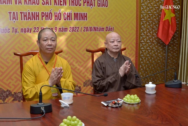 Hòa thượng Thích Lệ Trang cùng Thượng tọa Thích Thọ Lạc