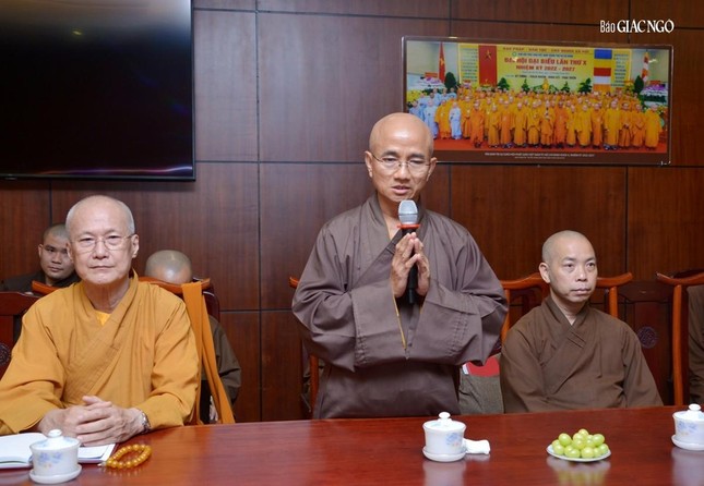 Thượng tọa Thích Thiện Quý giới thiệu về Trung tâm hành chánh, văn hóa, tâm linh Phật giáo TP.HCM - Việt Nam Quốc Tự