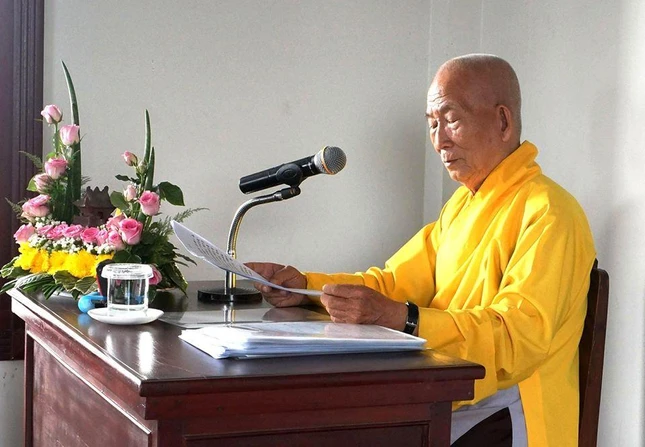 Chân dung cố Hòa thượng Thích Minh Cảnh