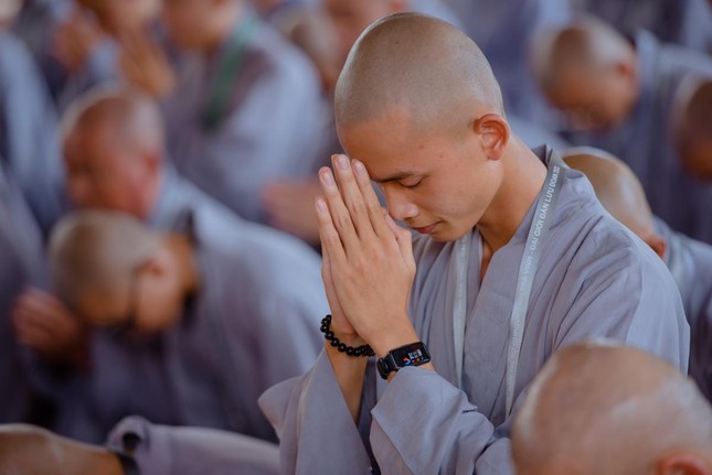 Nguyện thọ nhận giới pháp, giữ gìn giới pháp Nguyện thọ nhận giới pháp, giữ gìn giới pháp