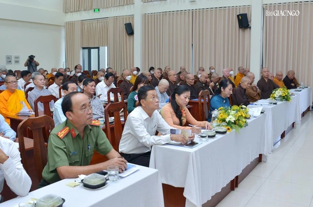 Chư tôn đức, đại biểu tham dự