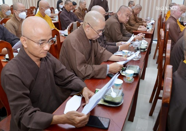 Chư tôn đức Ban Trị sự GHPGVN TP.HCM tham dự
