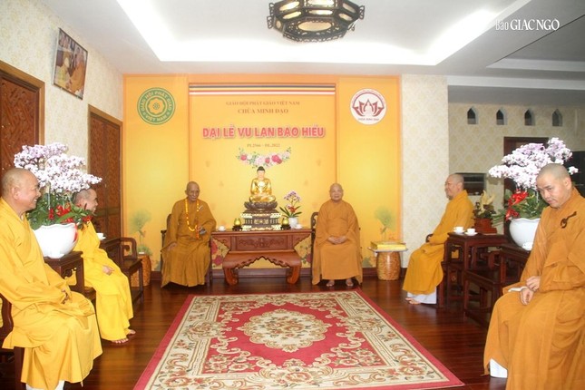 Ban Tổ chức Đại hội đại biểu Phật giáo tỉnh Bà Rịa - Vũng Tàu báo cáo công tác chuẩn bị đại hội đến Hòa thượng Chủ tịch Hội đồng Trị sự