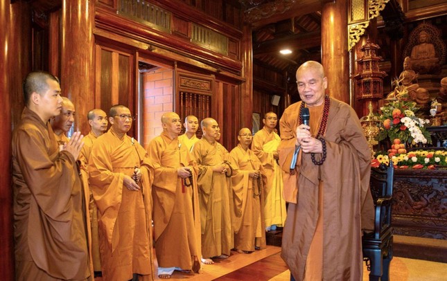 Hòa Thượng Thích Minh Thông tuyên bố khai giảng khoá học