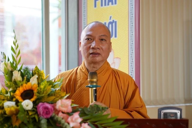 Thượng tọa Thích Chiếu Tuệ nhận được nhiều ý kiến đóng góp nhiều ý kiến thiết thực xây dựng bản dự thảo kế hoạch Hoằng pháp trong nhiệm kỳ mới