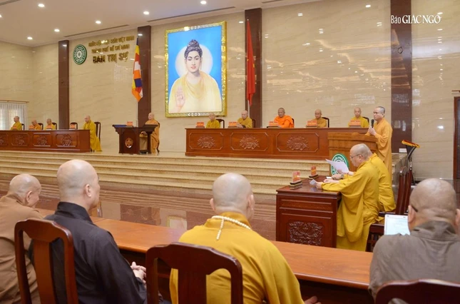 Buổi họp mở rộng công bố quyết định bổ nhiệm Tổng Biên tập báo Giác Ngộ, triển khai một số Phật sự sắp tới của Phật giáo TP.HCM Buổi họp mở rộng công bố quyết định bổ nhiệm Tổng Biên tập báo Giác Ngộ, triển khai một số Phật sự sắp tới của Phật giáo TP.HCM