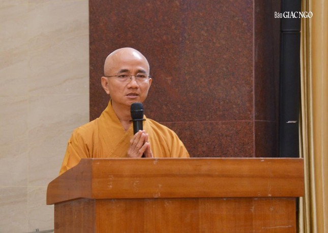 Thượng tọa Thích Thiện Quý cũng thông tin về khóa huân tu 10 ngày của lãnh đạo TP.HCM