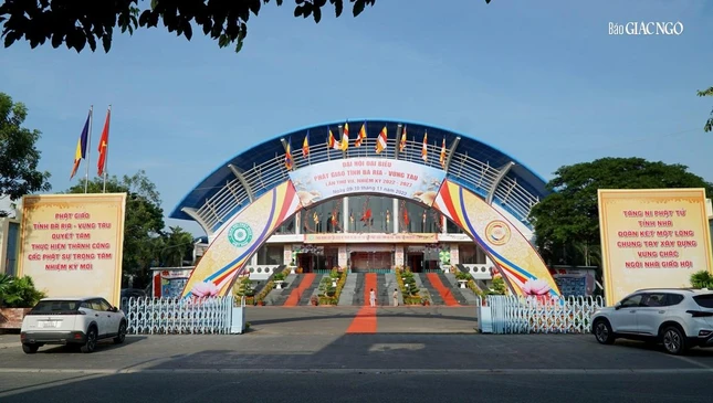 Không khí tươi vui chào mừng sự kiện trọng đại 5 năm một lần của Phật giáo tỉnh Bà Rịa - Vũng Tàu Không khí tươi vui chào mừng sự kiện trọng đại 5 năm một lần của Phật giáo tỉnh Bà Rịa - Vũng Tàu