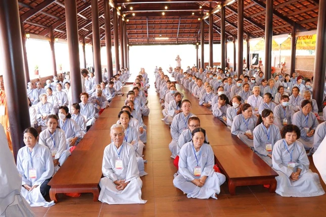 Hội thi giáo lý phật pháp vấn đáp lần thứ I và khóa tu Lục hòa lần thứ V, năm 2022 dành cho Phật tử