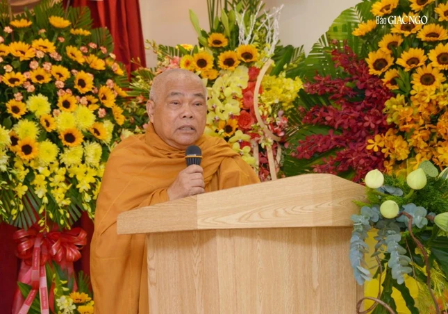 Hòa thượng Thích Giác Toàn phát biểu khai mạc