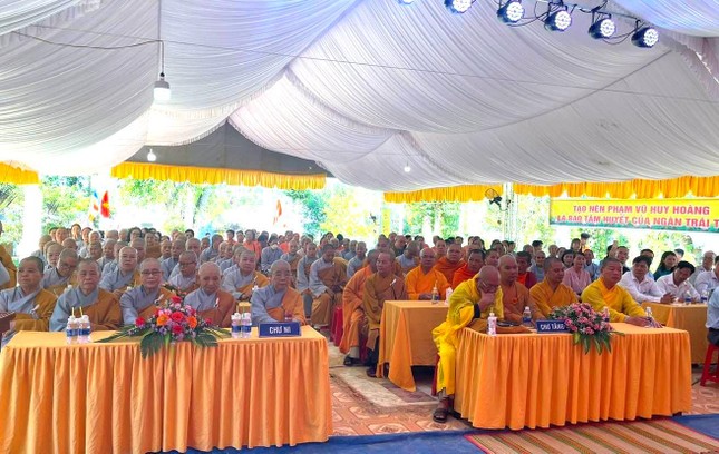 Chư Tăng Ni trong tỉnh tham dự