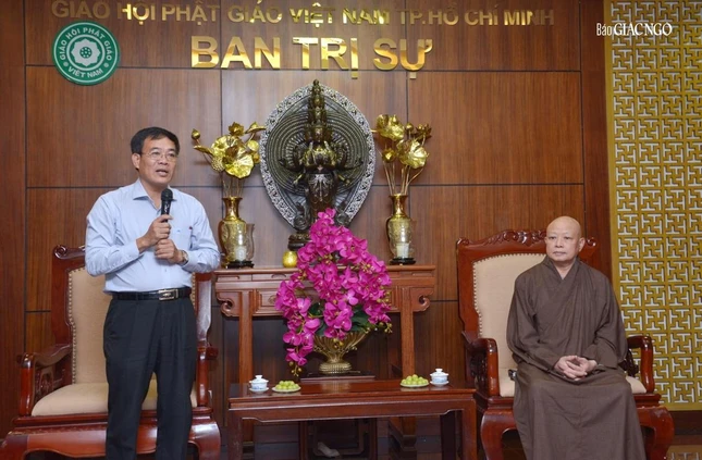 Ông Nguyễn Duy Tân có lời thăm hỏi đến chư tôn đức đoàn Đại biểu Phật giáo TP.HCM Ông Nguyễn Duy Tân có lời thăm hỏi đến chư tôn đức đoàn Đại biểu Phật giáo TP.HCM