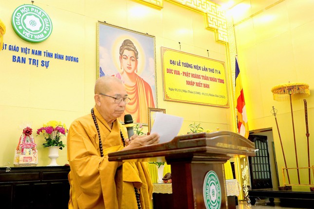 Hòa thượng Thích Thiện Duyên cung tuyên tiểu sử Đức vua – Phật hoàng Trần Nhân Tông