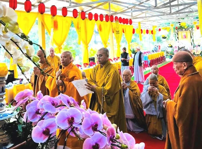 Tưởng niệm cố Hòa thượng Thích Huyền Đạt