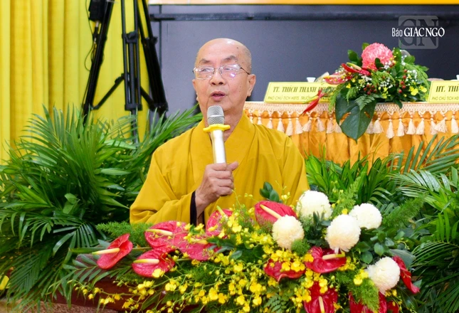 Hòa thượng Thích Nhựt Tấn, Trưởng ban Trị sự Phật giáo tỉnh Bến Tre đóng góp ý kiến