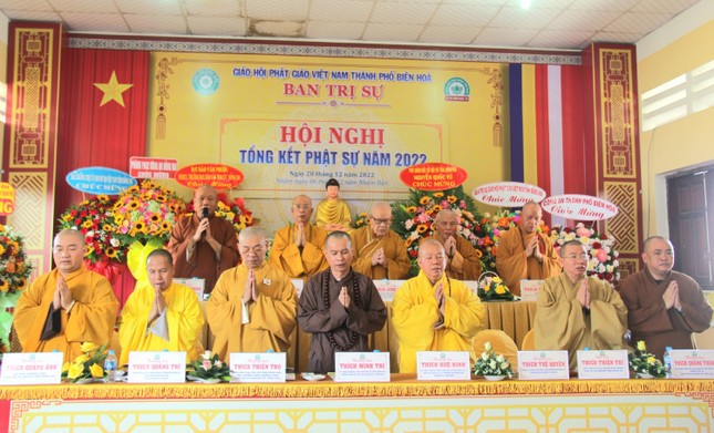 Chư tôn đức chứng minh