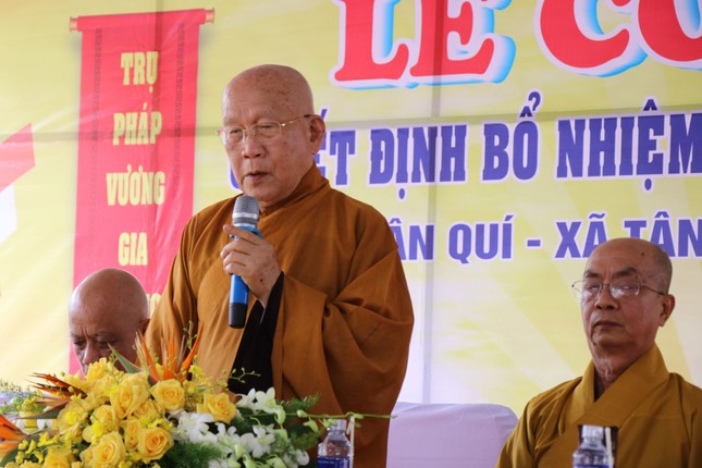 Hòa thượng Thích Như Niệm ban huấn từ Hòa thượng Thích Như Niệm ban huấn từ