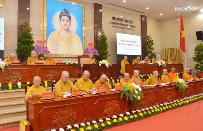 Chư tôn giáo phẩm chứng minh, chủ tọa hội nghị