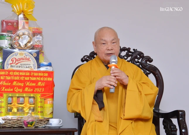 Hòa thượng Thích Thiện Nhơn phát biểu cảm ơn Bí thư Thành ủy TP.HCM