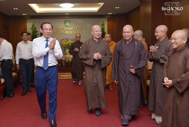 Bí thư Thành ủy TP.HCM Nguyễn Văn Nên tại buổi thăm Ban Trị sự GHPGVN TP.HCM