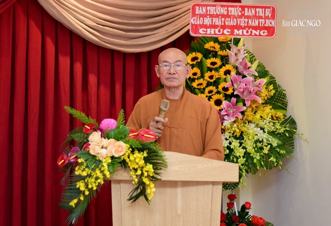 Hòa thượng Thích Tâm Viên báo cáo hoạt động năm 2022