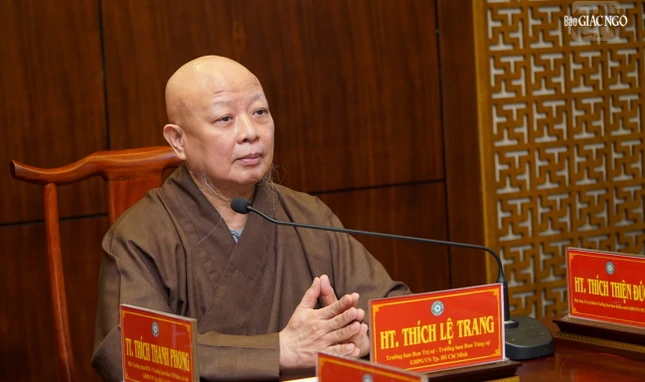 Hòa thượng Thích Lệ Trang, Trưởng ban Trị sự GHPGVN TP.HCM chủ trì buổi họp Ban Thường trực