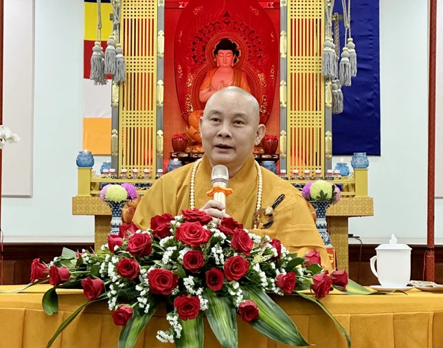 Thượng tọa Thích Giác Hiệp chia sẻ pháp thoại về ý nghĩa Bát quan trai