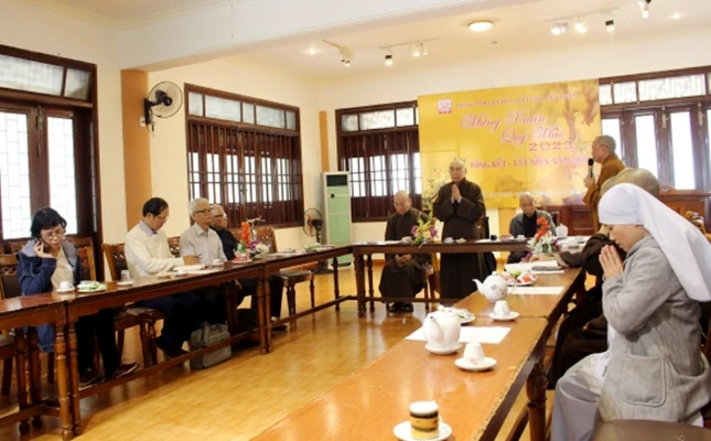 Quang cảnh buổi họp của Ban Văn hóa