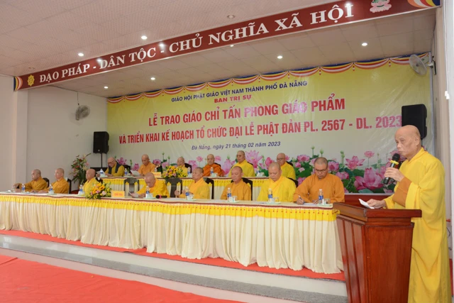 Hòa thượng Thích Thiện Toàn phát biểu khai mạc Hòa thượng Thích Thiện Toàn phát biểu khai mạc