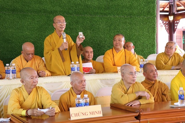 Hòa thượng Thích Nhựt Tấn ban đạo từ