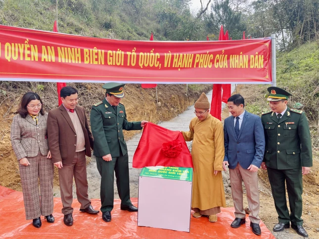 Chính thức đưa đường nhánh kiểm tra mốc quốc giới 1088 vào sử dụng