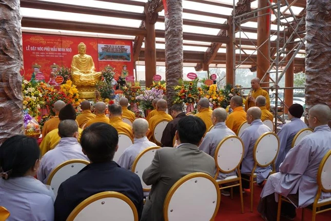 Lễ thượng lương Mẫu đường chùa Minh Ngộ